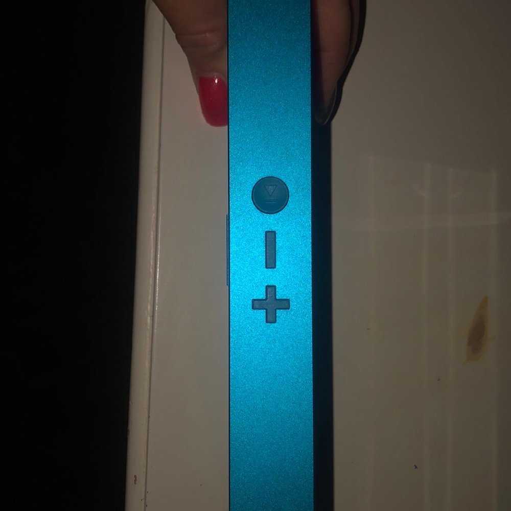 Mini Jam Box - Picture 2 of 3